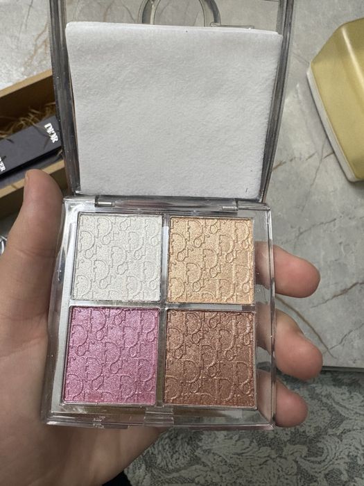 Барлығын 10.000 тгге беремин