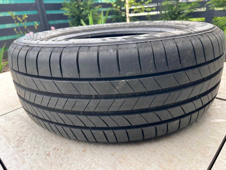 OCAZIE! Set complet anvelope vara KUMHO ECSTA 235/55  R18 100V SUV DOT 5024/ Decembrie 2024 NERULATE