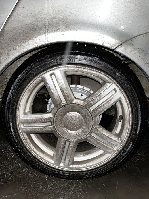 Продам торусы 16 е