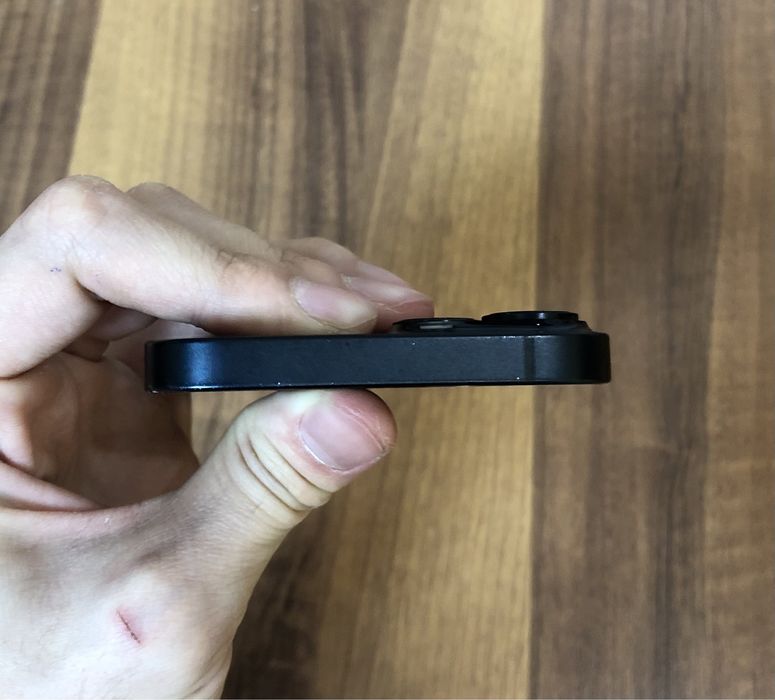 В продаже iPhone 14 128GB