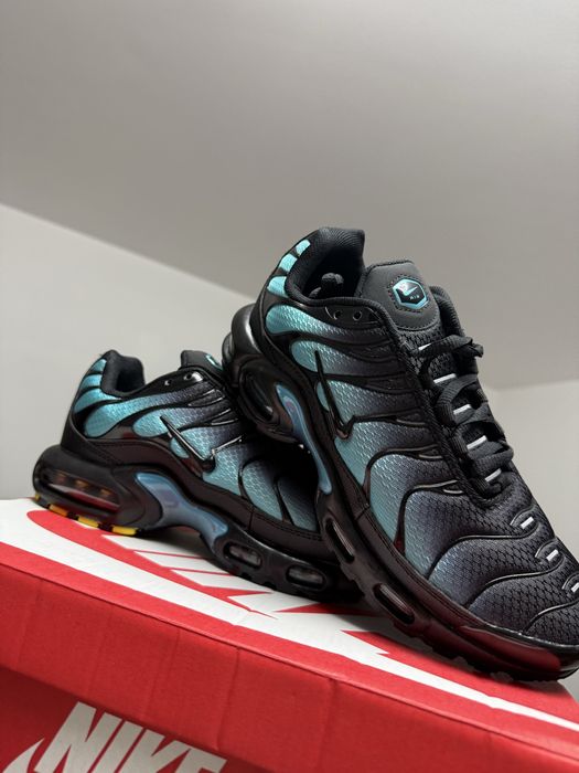 Nike Air Max Plus TN Black Dusty Cactus