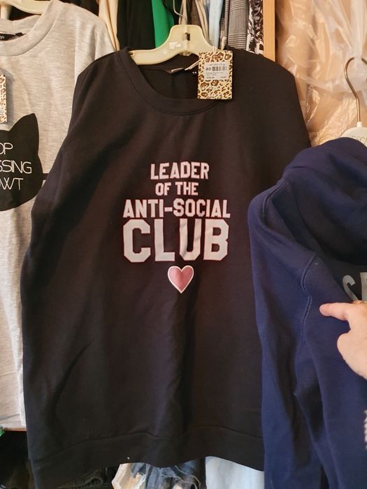 Блузи топли, рЛ.от 75лв закупени в Лондон.