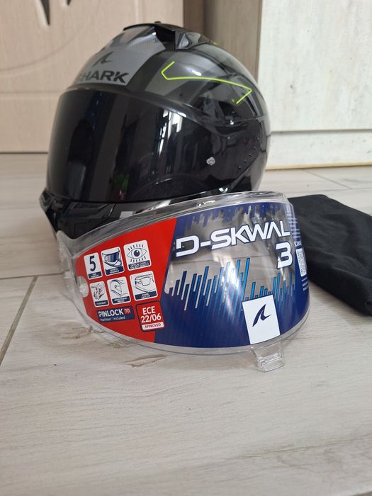 Мотоциклетна каска Shark