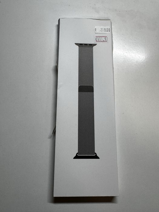 Apple Milanese Loop каишка оригинална