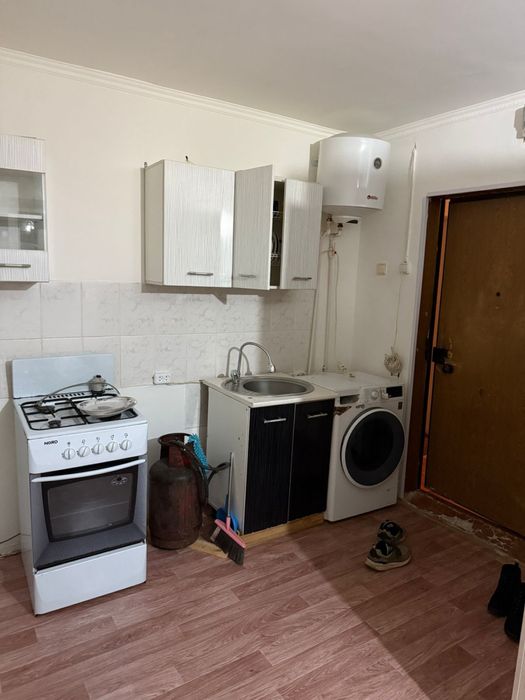 Комната в общежитии 20 кв м !!!