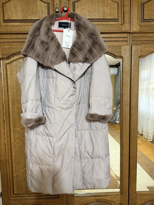 Пуховик женский длинный