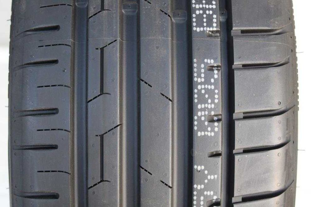 Anvelope vara noi 215/45R17 (2 modele)