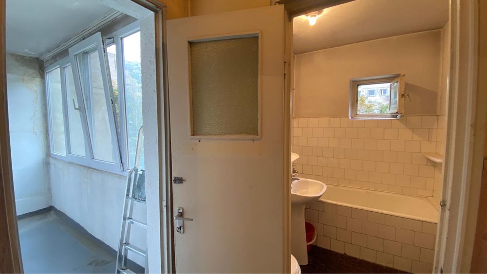 TINERETULUI, 3 camere, metrou si parc la cateva minute!
