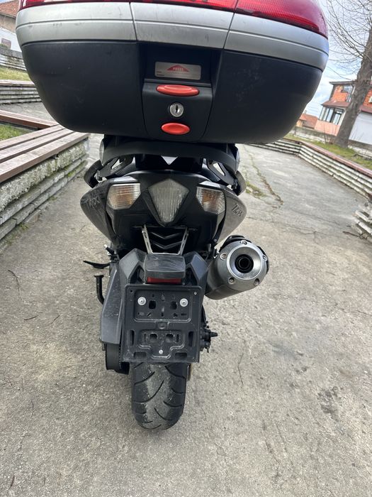 Ямаха т-мах внос от италия на 28000км