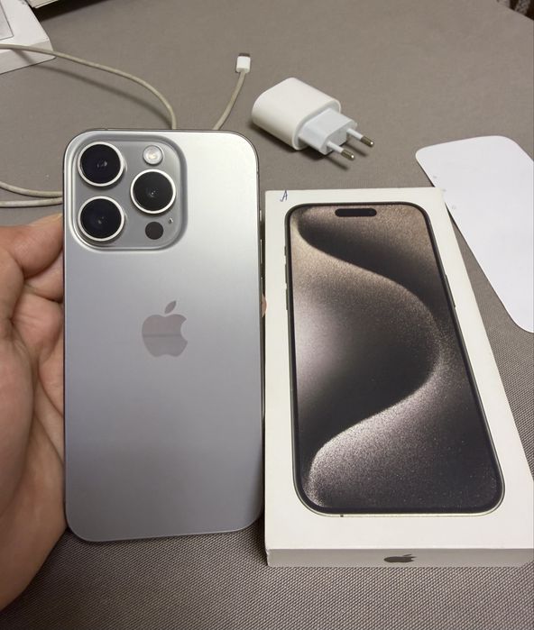 Продам Iphone 15 pro | 256 гб | Natural Titanium | 80%