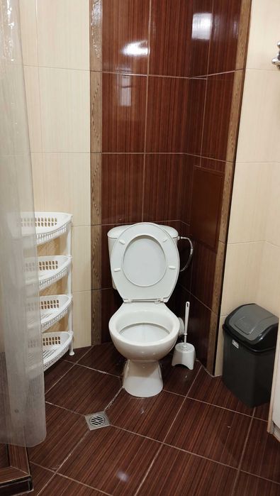 Тристаен апартамент под наем