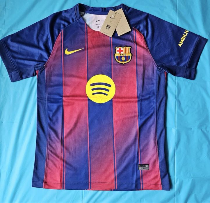 Футболна тениска на БАРСЕЛОНА 25/26