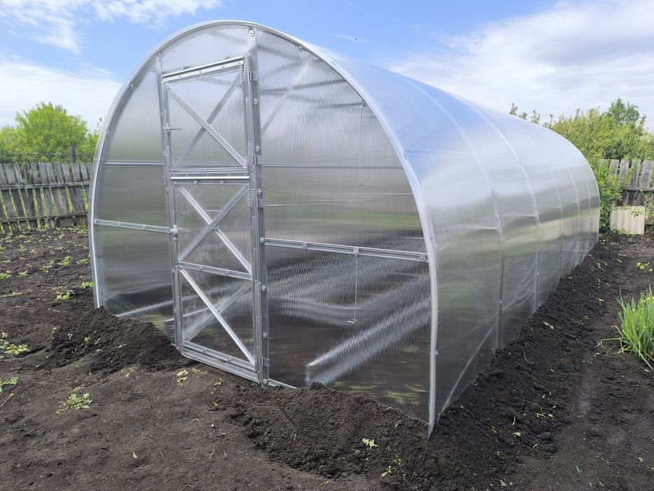 Теплицы из поликарбоната