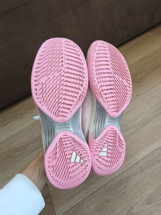 Маратонки за тенис дамски Adidas