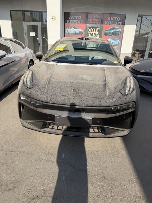 ZEEKR 001 yu z-Sport 2025 yil