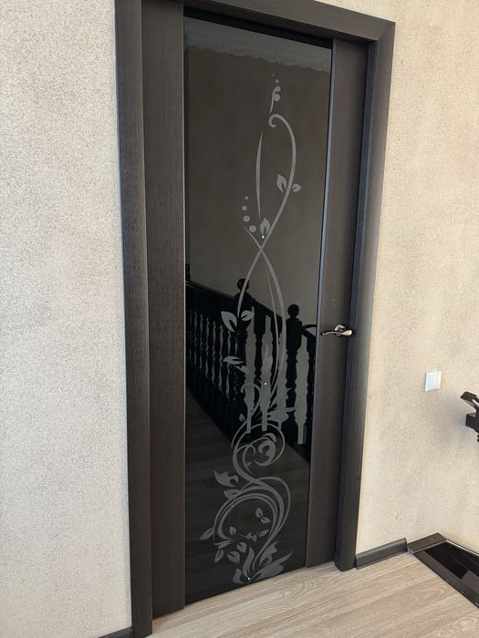 Продам межкомнатные двери