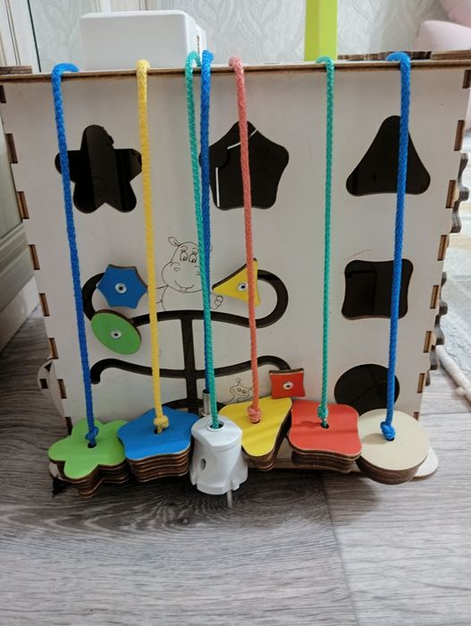 Продам   бизиборд