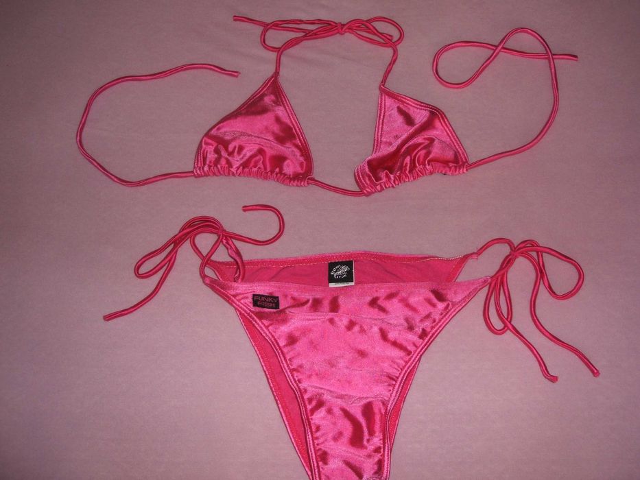 Costum de baie Funky Fish nou