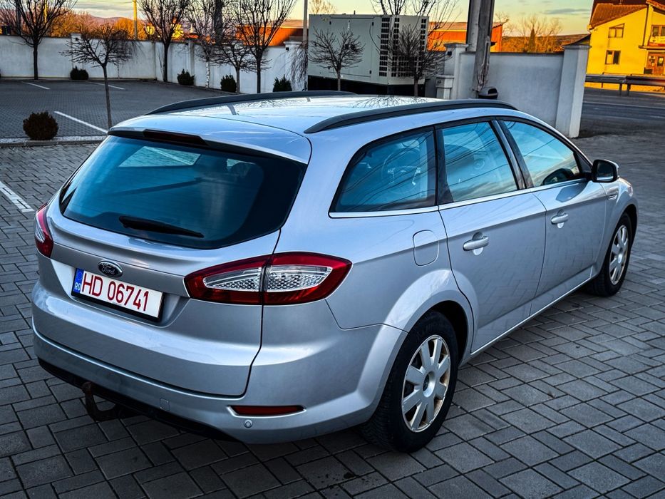 Ford Mondeo  2.0 Tdci Navi LED