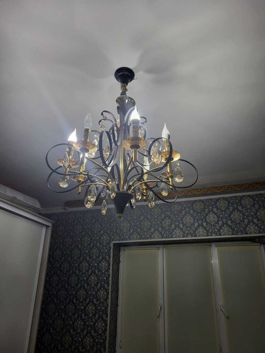 Люстра 8 ми рожковый