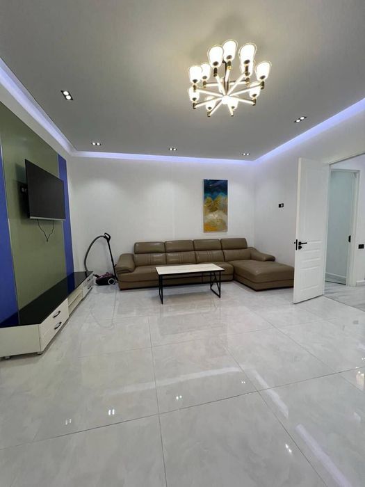 3/8/11 Алайский ЖК Мухташам, мебель техника,70м2 , цена 155 000 уе