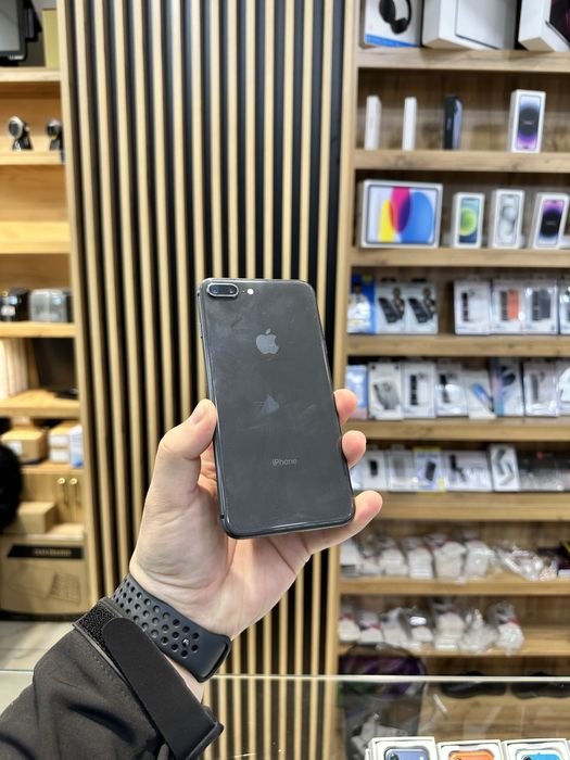 iPhone 8 plus TurboSim 64gb