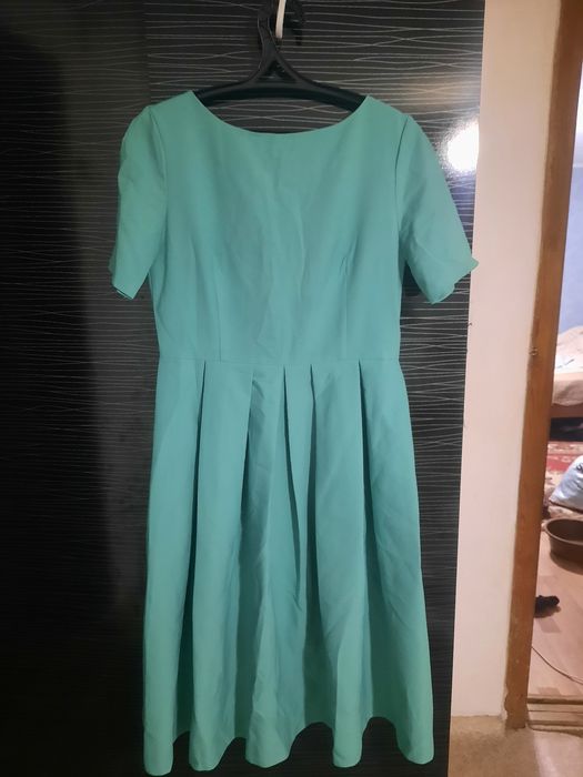 Продам все платье