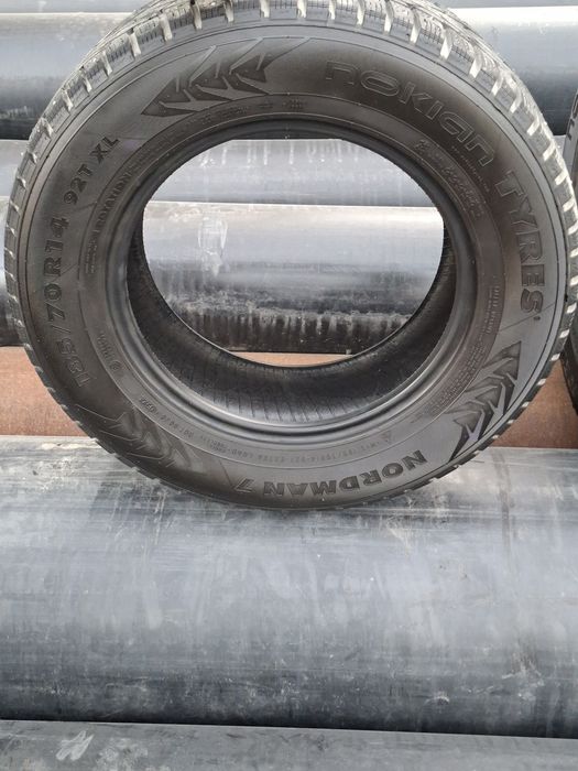 Продам комплект зимних колёс