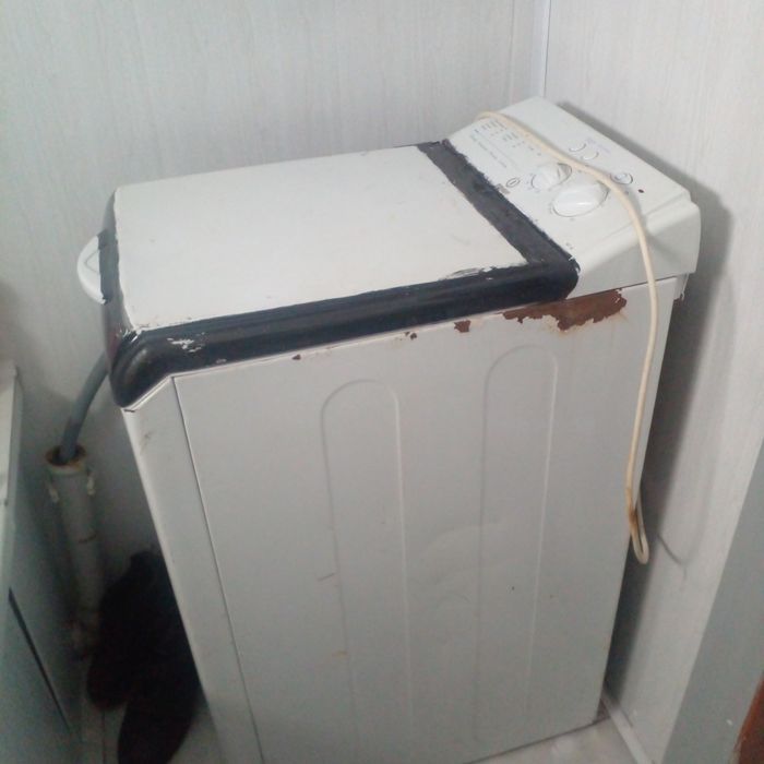 Продам стиральную машину  б.у