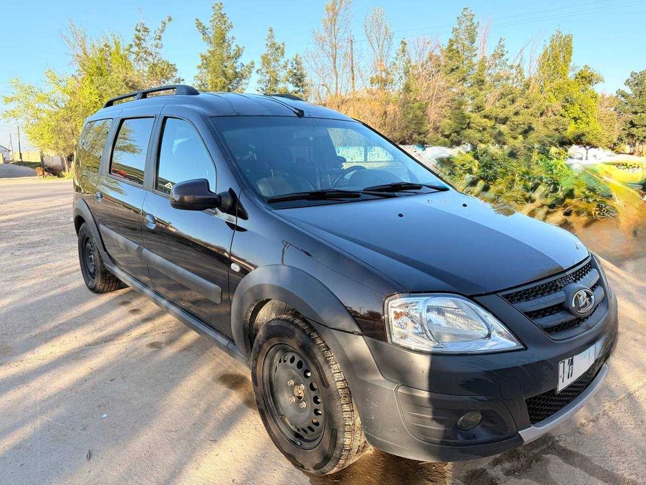 Lada largus 7 mestali