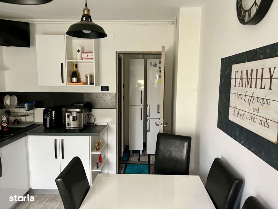 OFERTĂ - Apartament cu 3 camere, renovat, mobilat și utilat - Micalaca