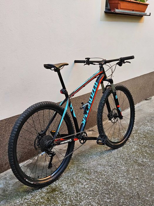 Vând bicicletă Specialized Crave Expert 29