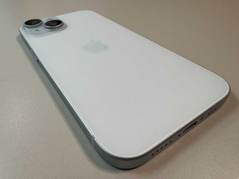  Apple / iPhone 15 128 Gb / Blue