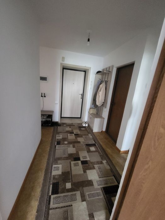 Продам 2 ух комн кв район Берекке