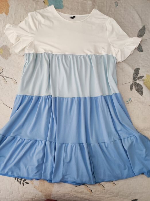 Летни рокли за млада дама