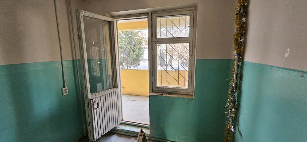 Но турур жой сотилади