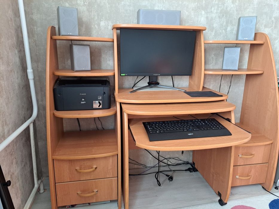 Стол компьютерный, б/у