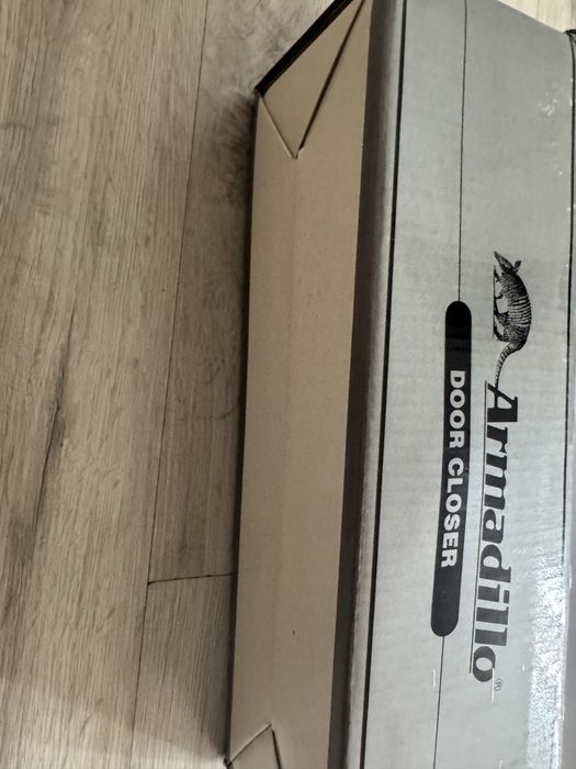 Дверной доводчик Armadillo LY4 White, новый