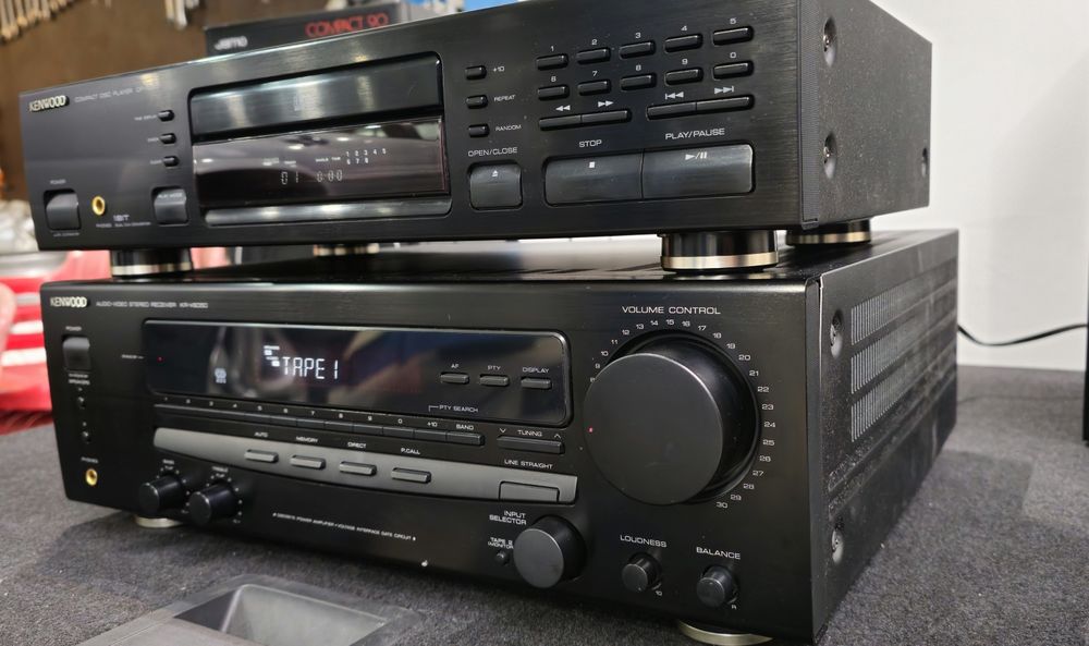 Усилвател Kenwood KR-V6050 и CD player Kenwood DP-1050