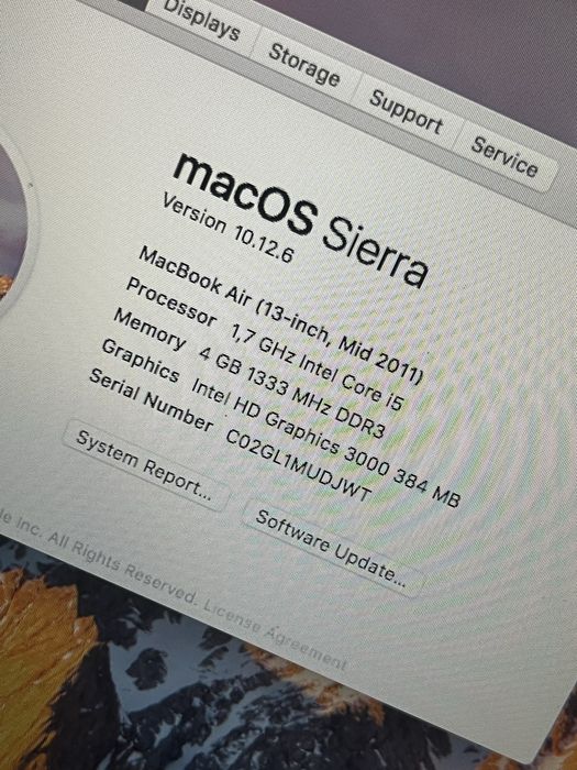 Macbook air i5 din 2011