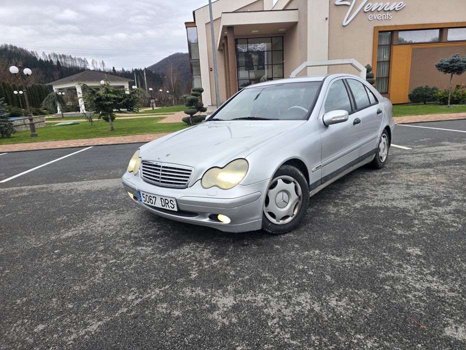 Mercedes-Benz c220 cdi
