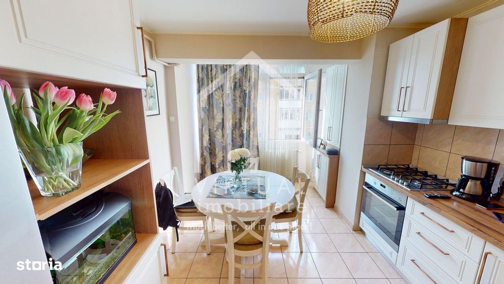 Apartament de vanzare in Sibiu cu 3 camere 65 mp utili, bloc cu lift — fotografia 1
