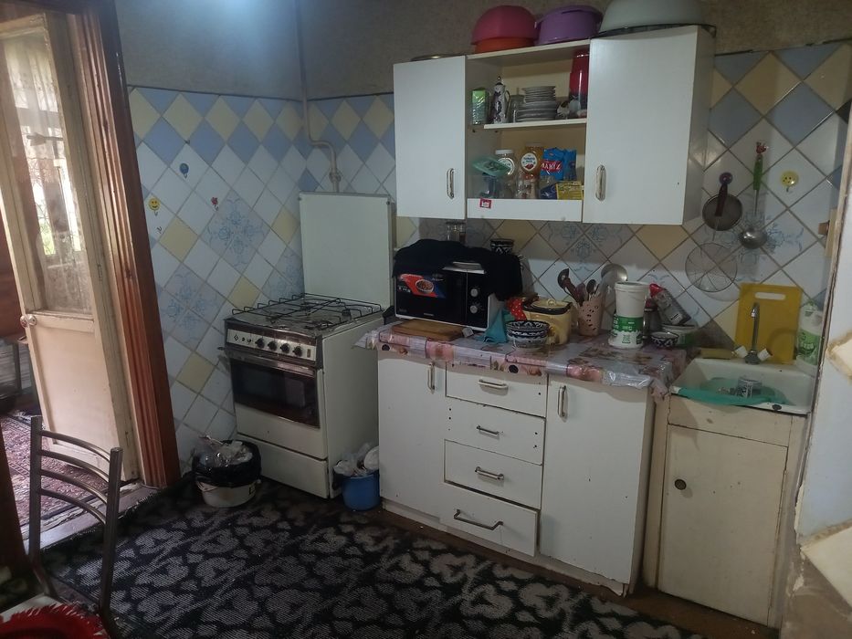 Квартира аренда шерикликка. Ишлайдиган йигит ва кизларни куямиз. Метро