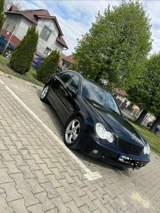 Vand Mercedes C220