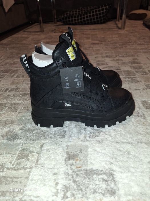 Bocanci dama Buffalo nou cu eticheta 40