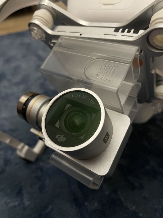 дрон DJI Phantom 3  4K