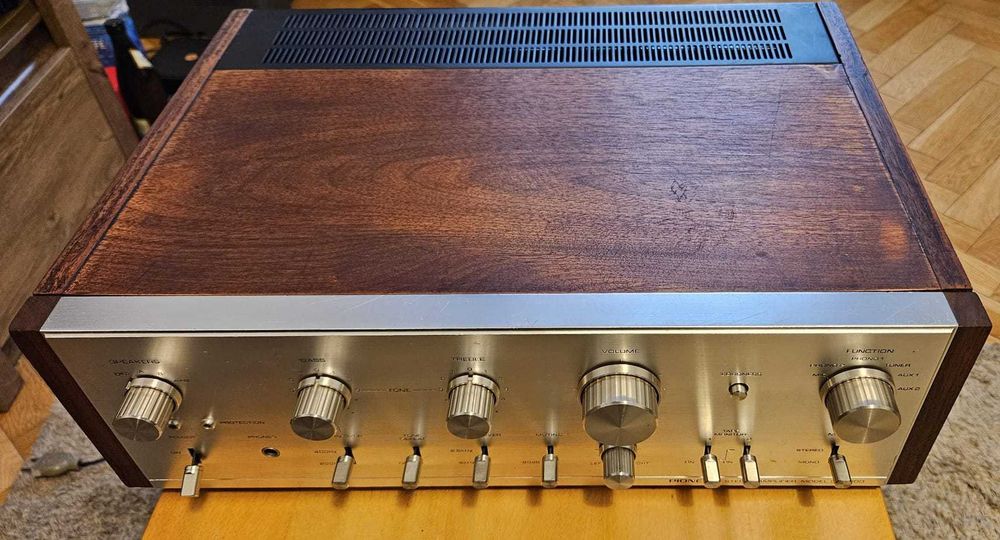Amplificator Pioneer SA-7100