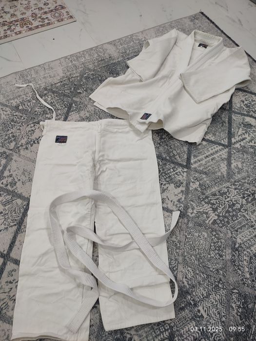 Продам кимоно хорошего качества