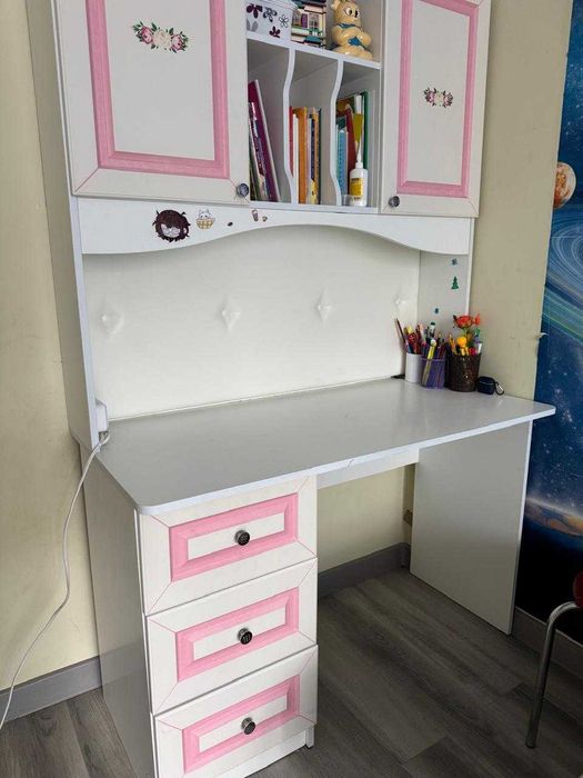 Продам письменный стол