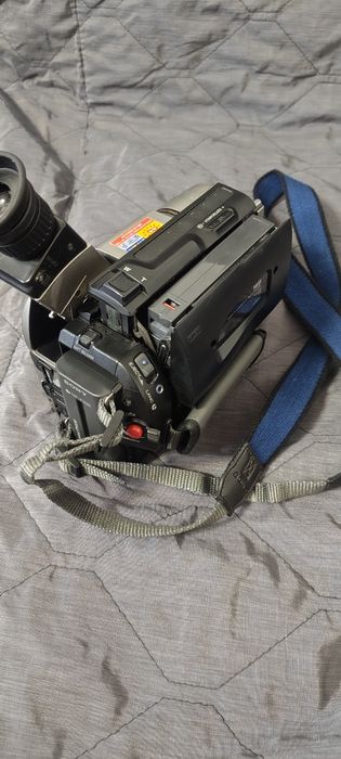 Camera Sony CCD-TRV65E